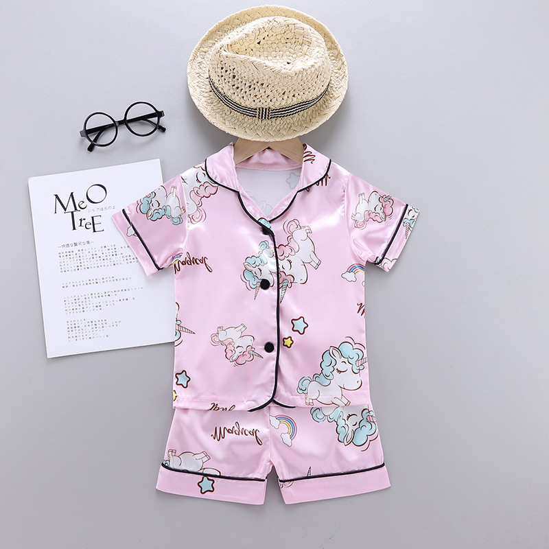 Summer Clothing Baby Girl - 1歳から5歳までの女の子のためのユニコーンパターンのパジャマのセット、ラペルとショートパンツ付きの新しい夏のパジャマ、家庭服